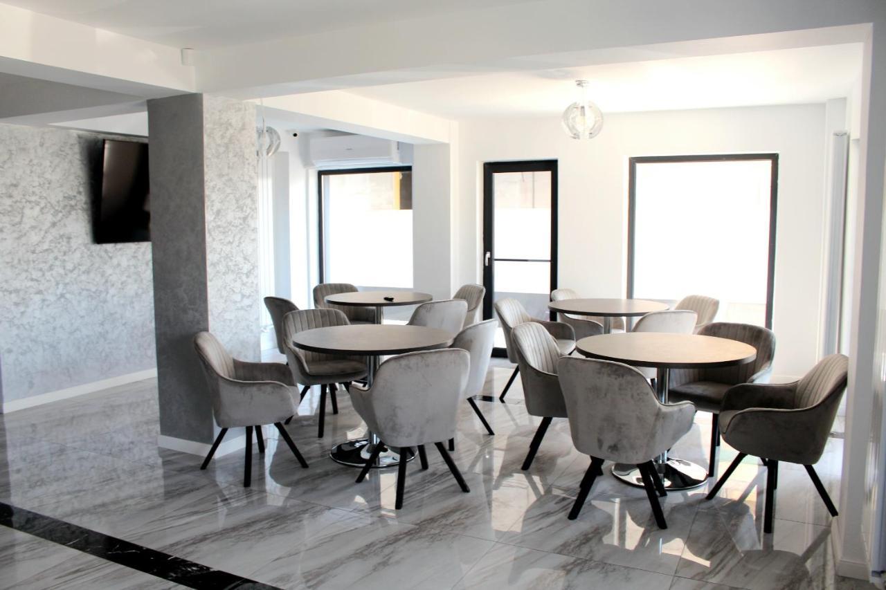 Ren Litoral Hotel Navodari Ngoại thất bức ảnh
